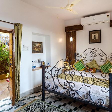 Hotel Desert Boy'S - Royal Stay On Fort Jaisalmer Exteriör bild