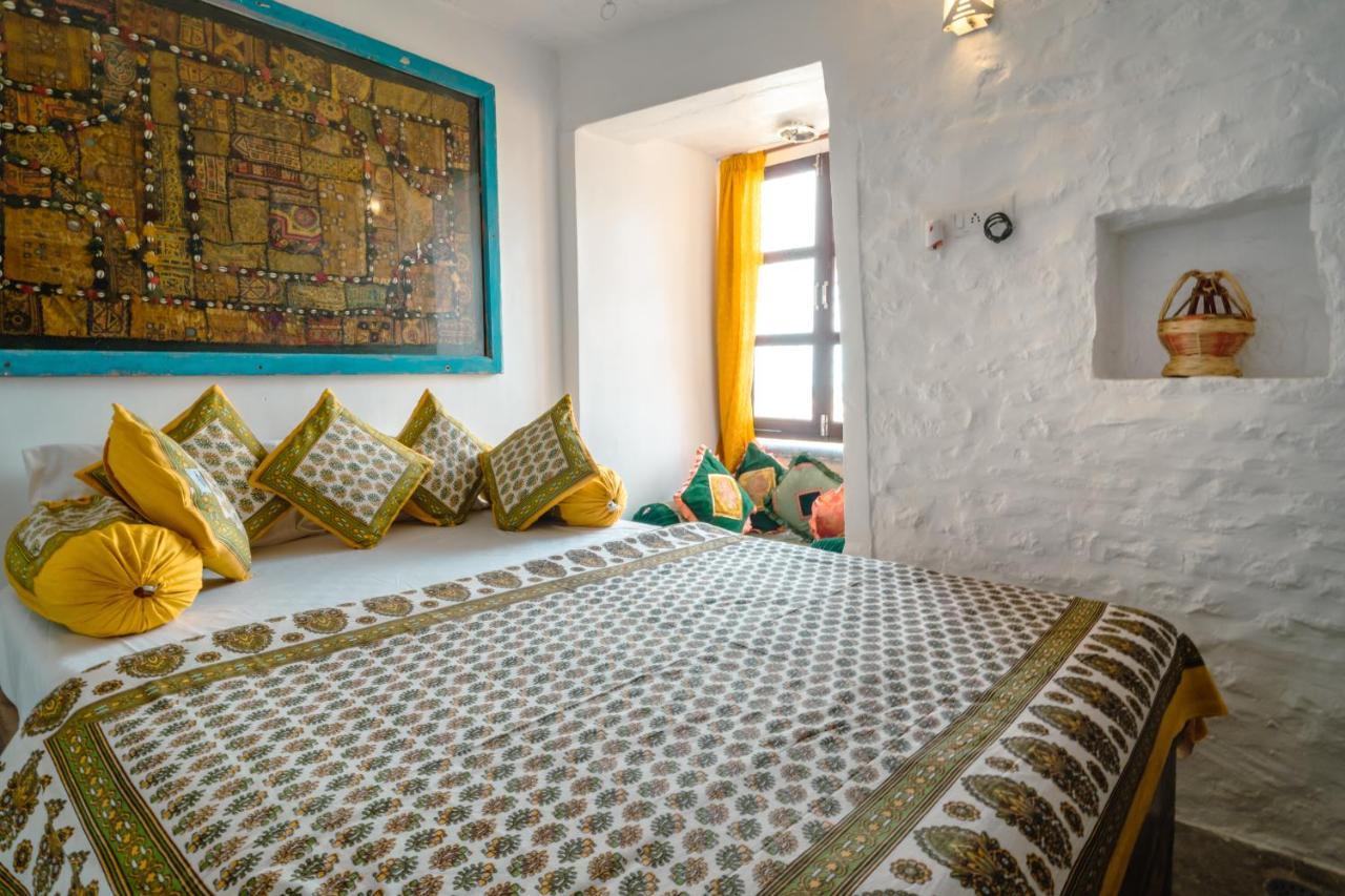 Hotel Desert Boy'S - Royal Stay On Fort Jaisalmer Exteriör bild